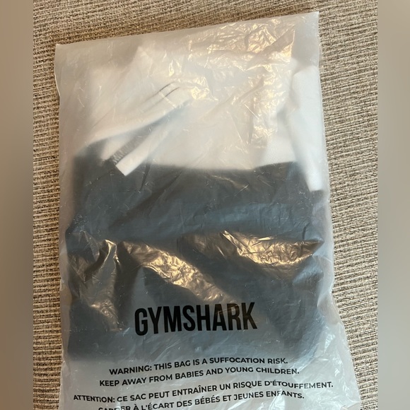 Gymshark Jersey (S) - Picture 2 of 2